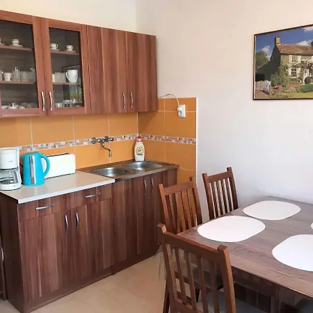 In 37924 Apartment Balatonkeresztur