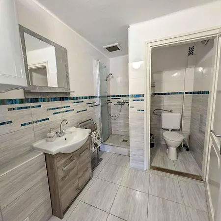 Apartment In 37924