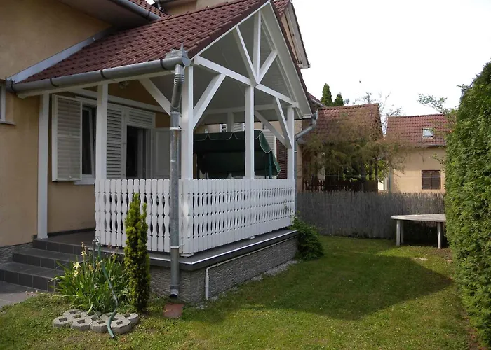 In 37924 Balatonkeresztúr