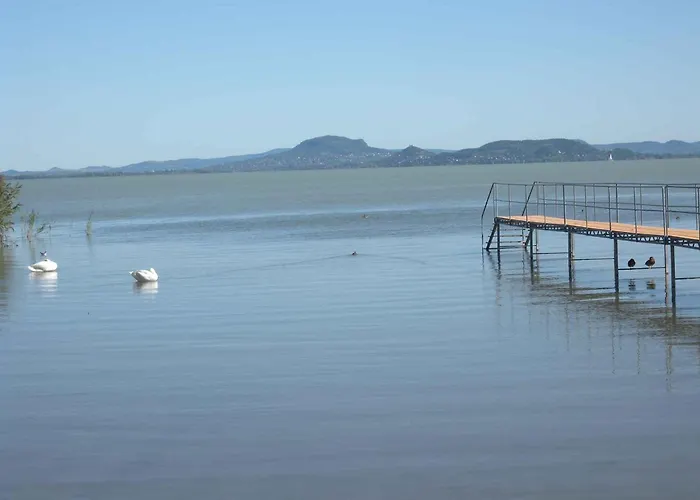 In 37924 דירה Balatonkeresztúr