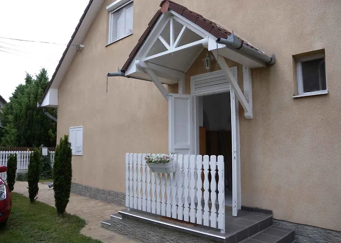 In 37924 Balatonkeresztúr