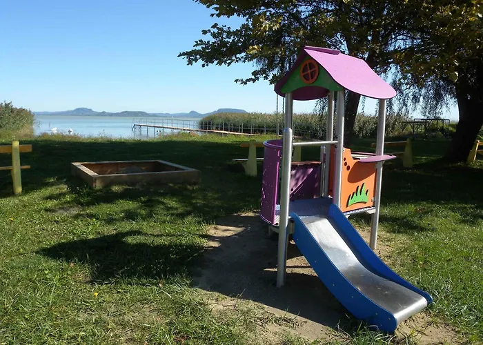 In 37924 דירה Balatonkeresztúr